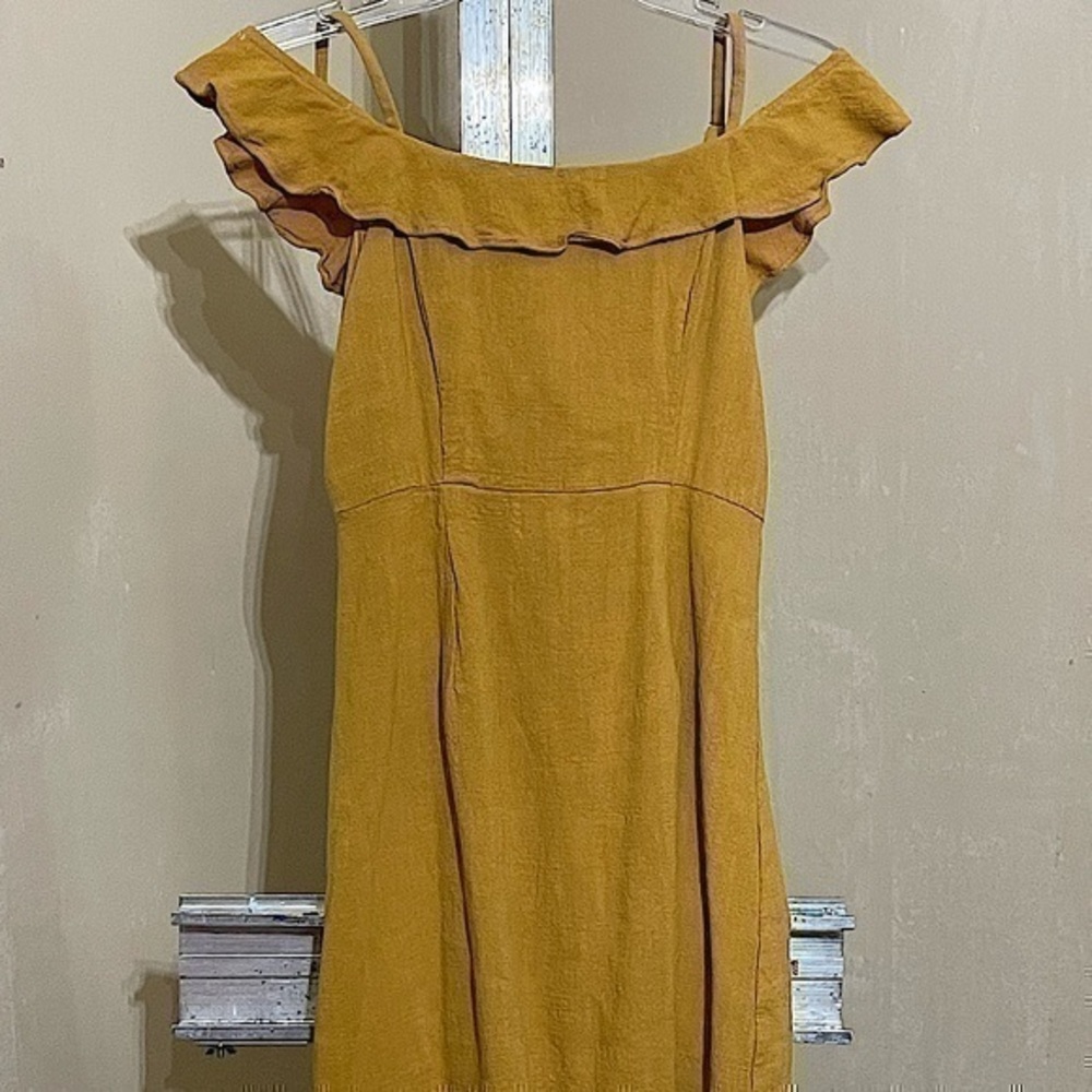 SOPRANO MUSTARD/GOLD  MINI DRESS WOMENS SZ MEDIUM